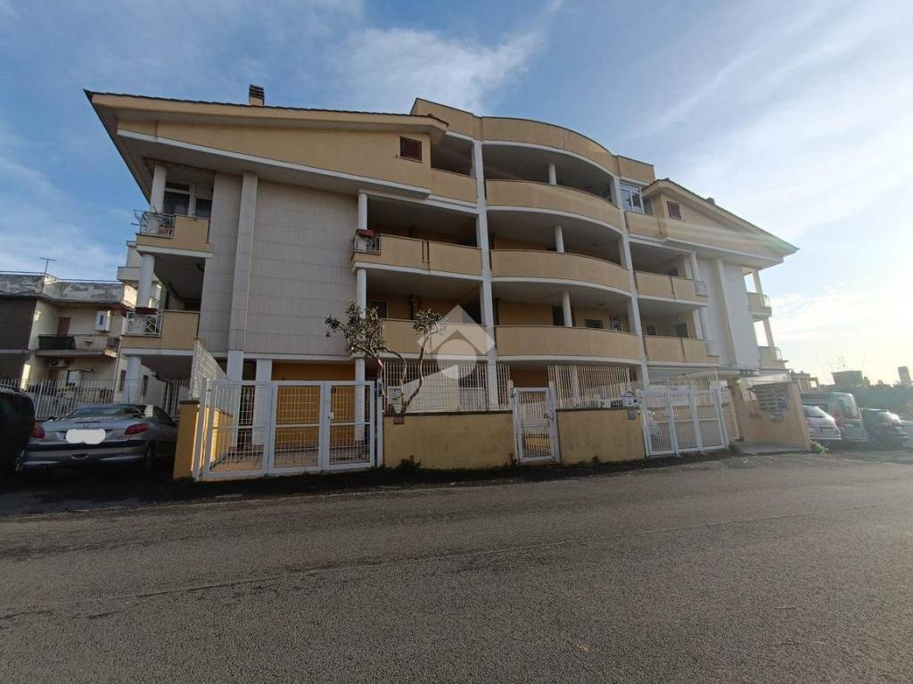 Appartamento in vendita a Santa Marinella via delle Colonie, 107
