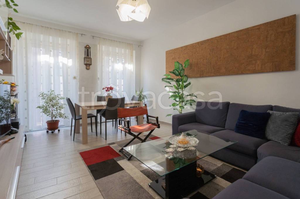 Appartamento in vendita a Cassano d'Adda