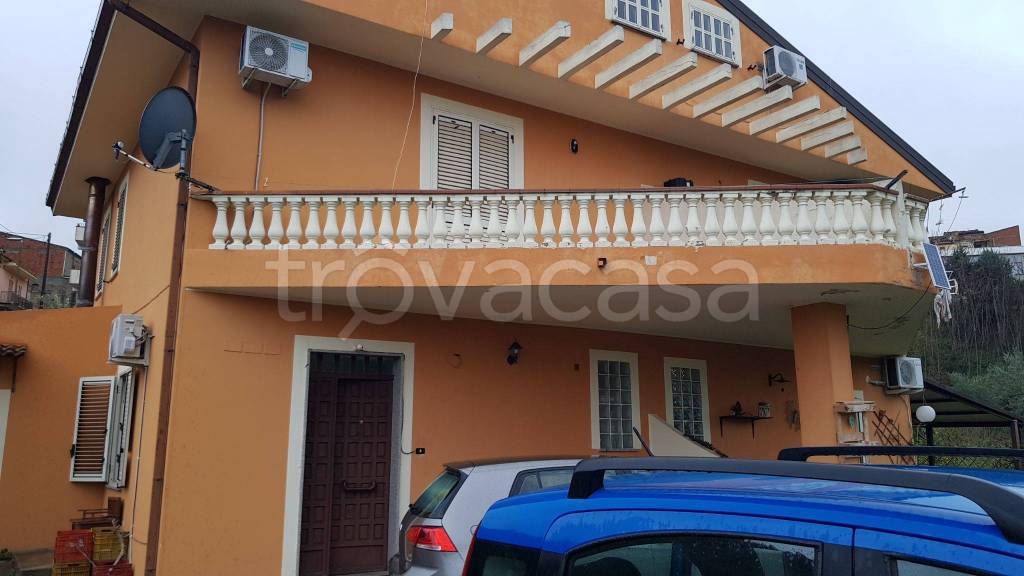 Villa in in vendita da privato a Cassano all'Ionio strada Provinciale Cassano allo Ionio
