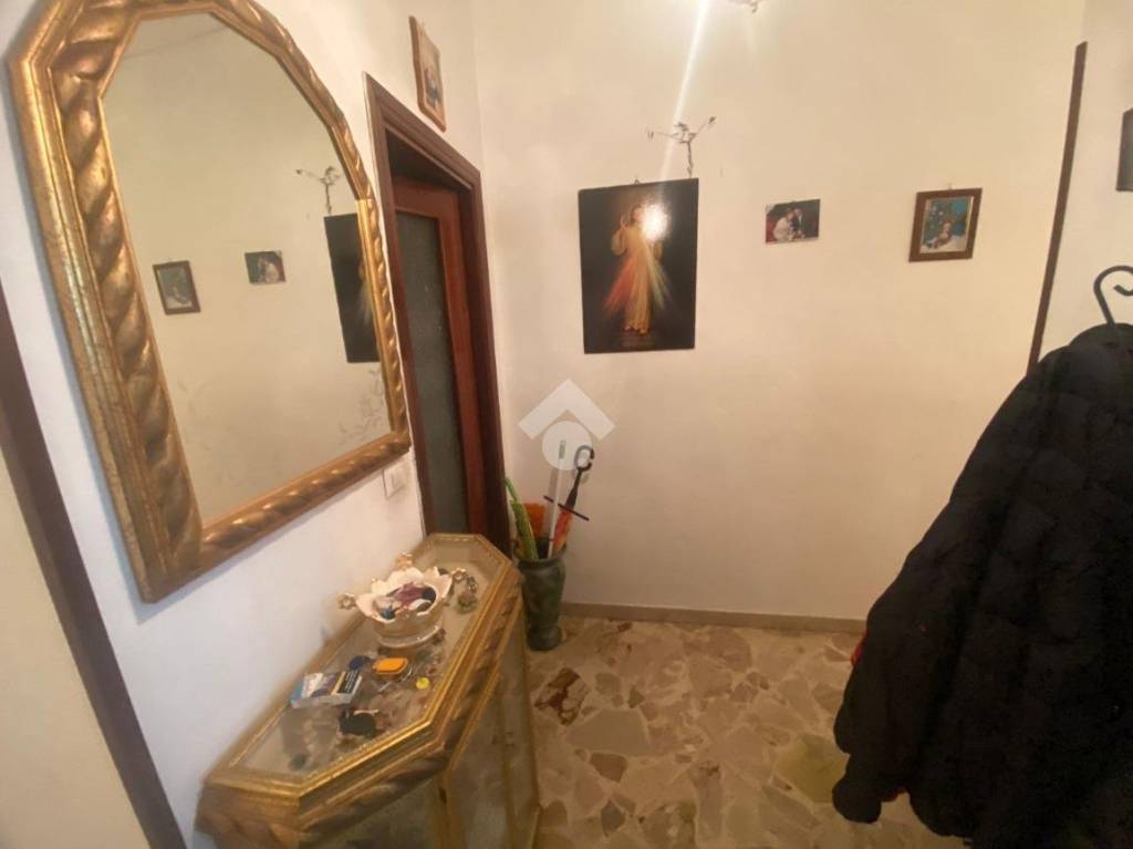 Appartamento in vendita a Palermo via Roccazzo, 86