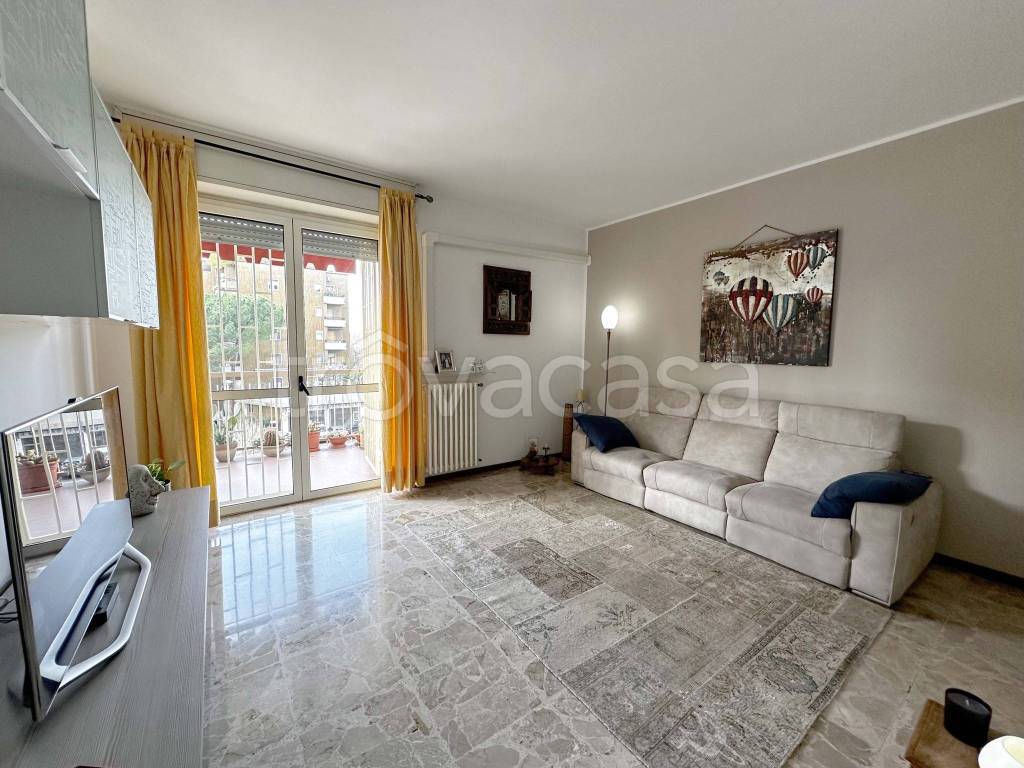 Appartamento in vendita a Milano viale Giovanni Suzzani, 292