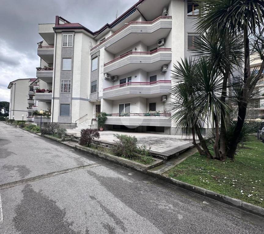 Appartamento in vendita a Caserta via Ferrarecce, 132