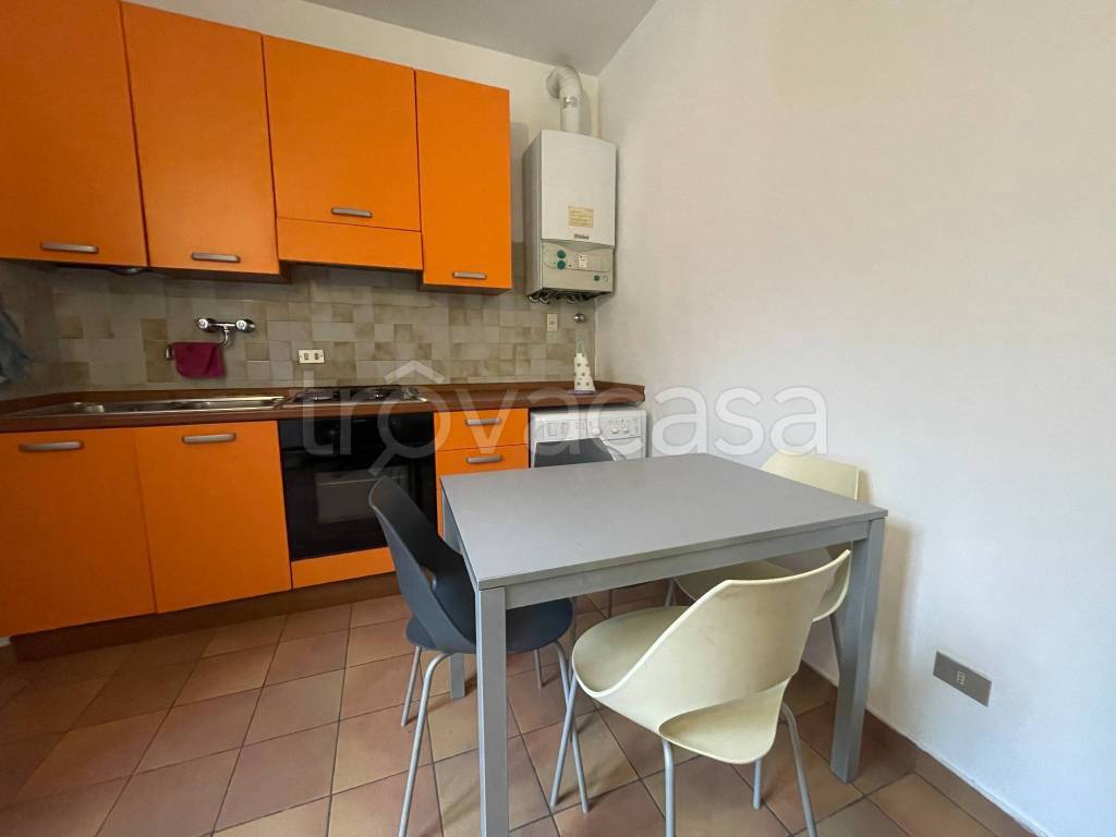Appartamento in affitto a Milano via Savona, 11