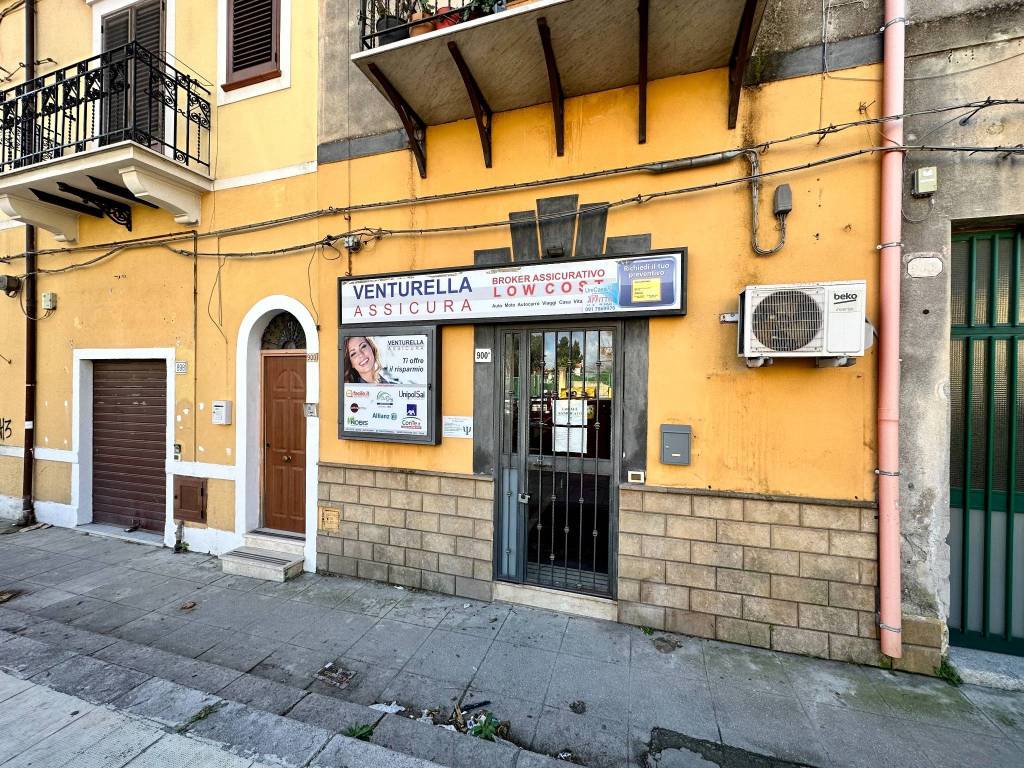 Negozio in affitto a Palermo corso Calatafimi, 900/a