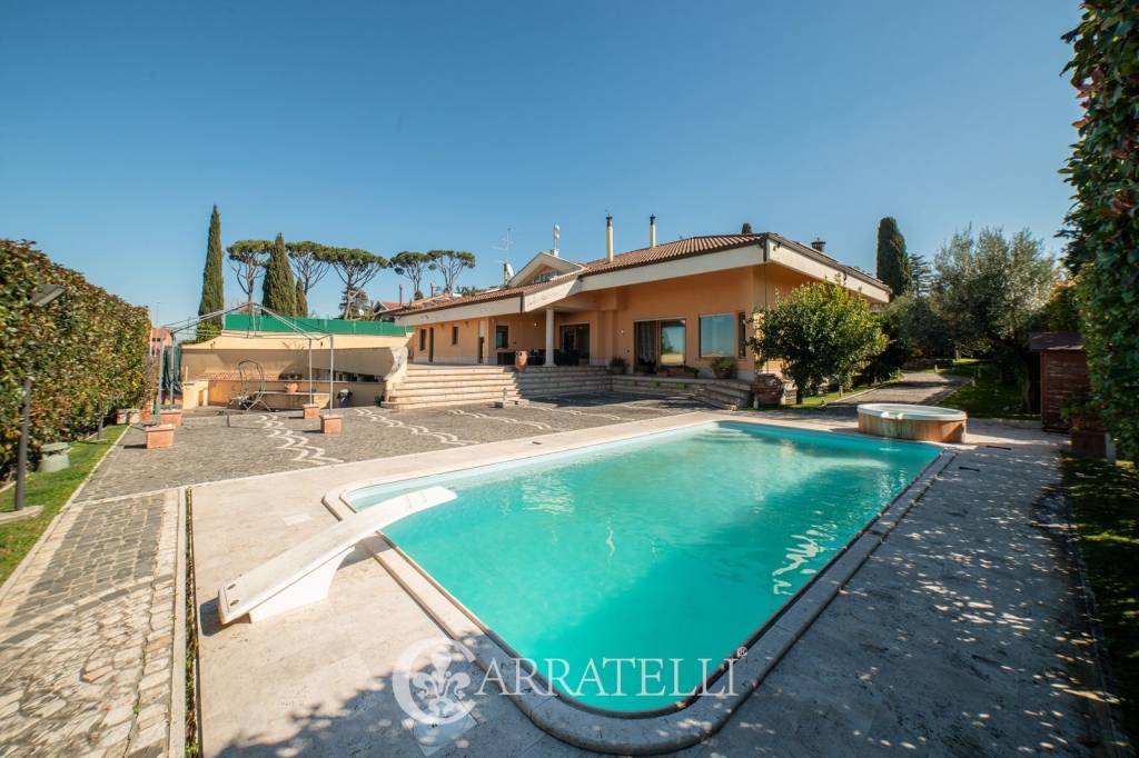 Villa in vendita a Frascati via di Salè