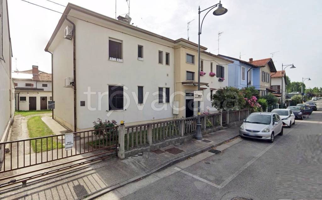 Appartamento in vendita a Monfalcone via Marco Polo, 64