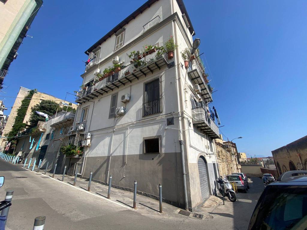 Appartamento in vendita a Napoli via Avellino a Tarsia
