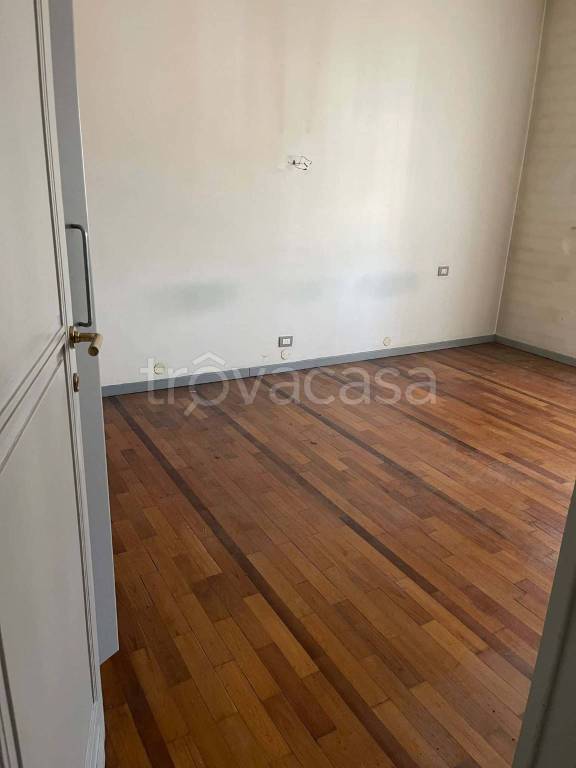 Appartamento in affitto a Milano via Meravigli,16