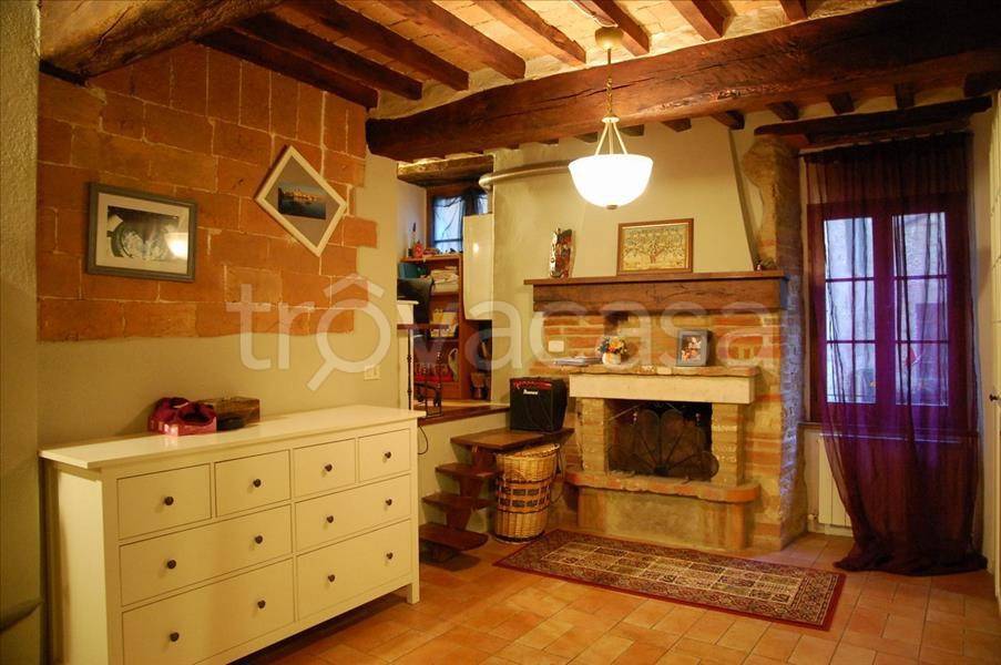 Appartamento in vendita a Sarteano corso Garibaldi, 20