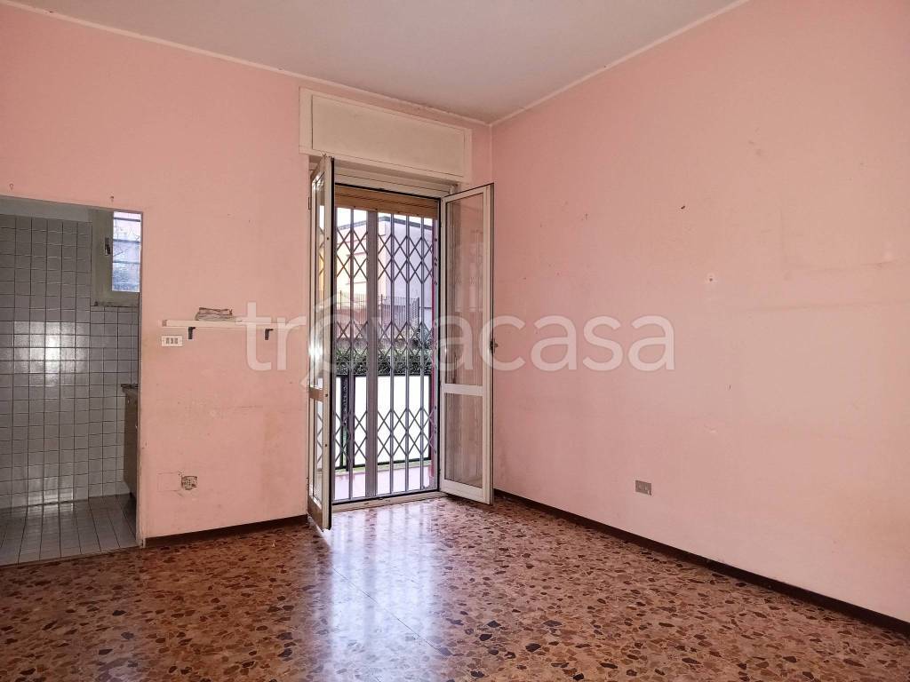 Appartamento in vendita a Milano via Giovanni di Breganze, 2