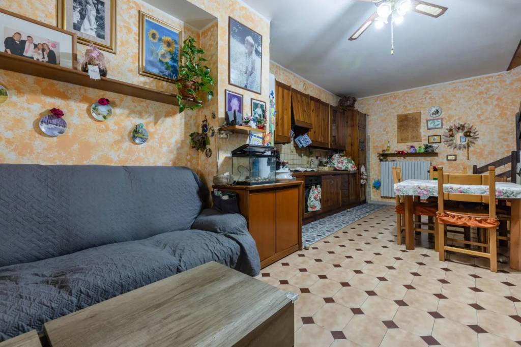 Appartamento in vendita a Gerenzano via Marchese Fagnani