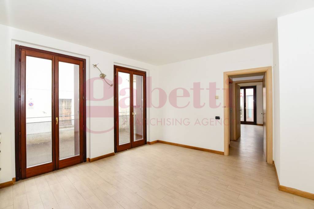 Appartamento in vendita a Cabiate via Dante Alighieri, 45
