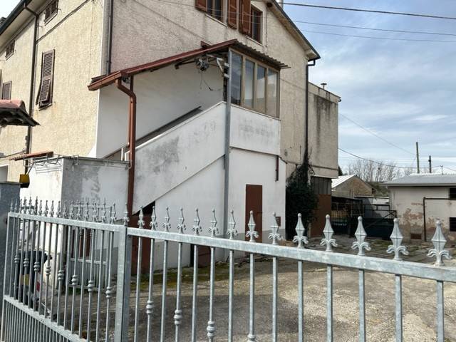 Casa Indipendente in vendita a Chiaravalle via Molino