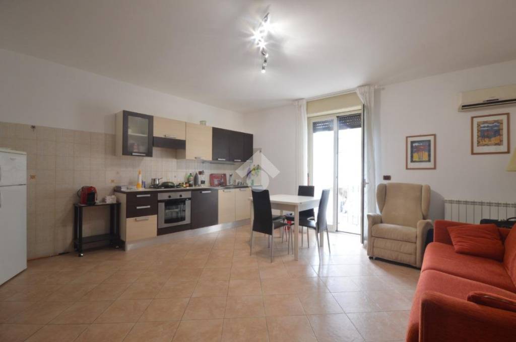 Appartamento in affitto a Messina via Cesare Battisti, 262