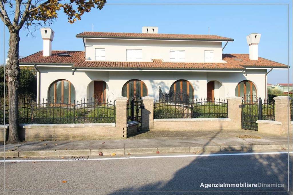 Villa Bifamiliare in vendita a Salgareda strada Provinciale 66