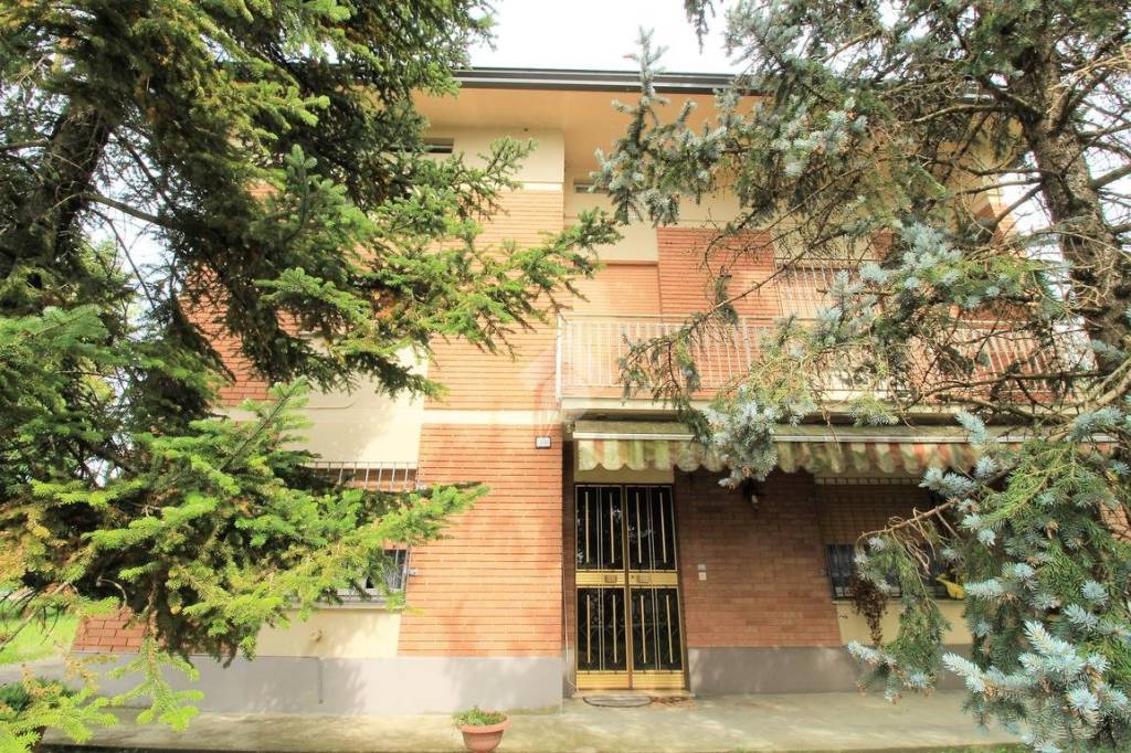 Appartamento in vendita a Brescello via breda vignazzi, 51