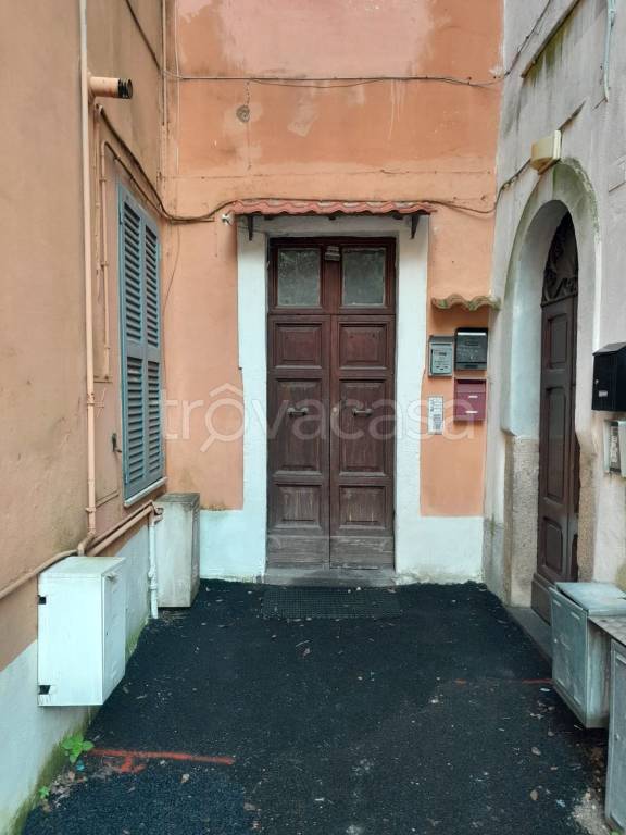 Appartamento in vendita a Bracciano via Claudia