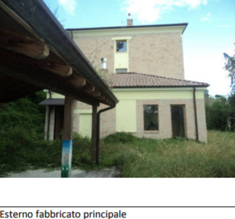 Villa all'asta a Montegiorgio contrada Fontesecca, 6