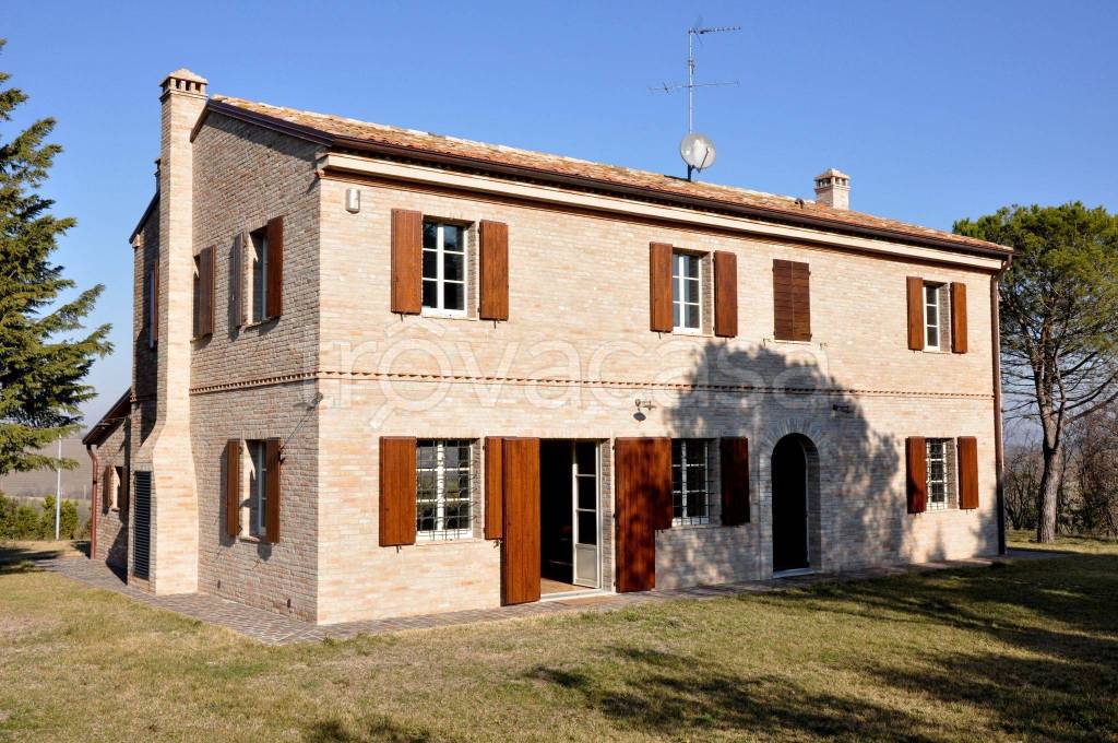 Villa in in vendita da privato a Mombaroccio via Ciro Pavisa, 33