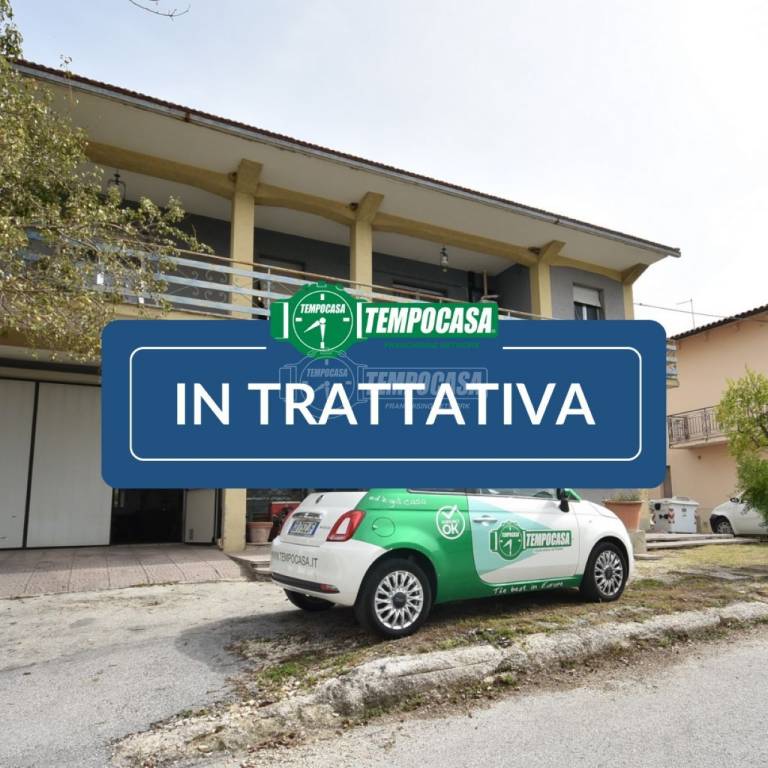 Casa Indipendente in vendita a Osimo via Montefanese