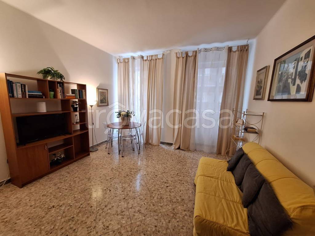 Appartamento in in affitto da privato a Bari via Marcello Celentano