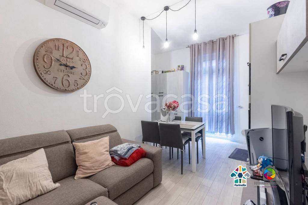 Appartamento in vendita a Seregno via Monte Grappa, 23