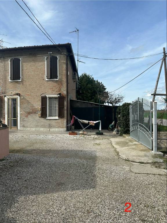 Villa a Schiera in in vendita da privato a Ferrara via Spinazzino