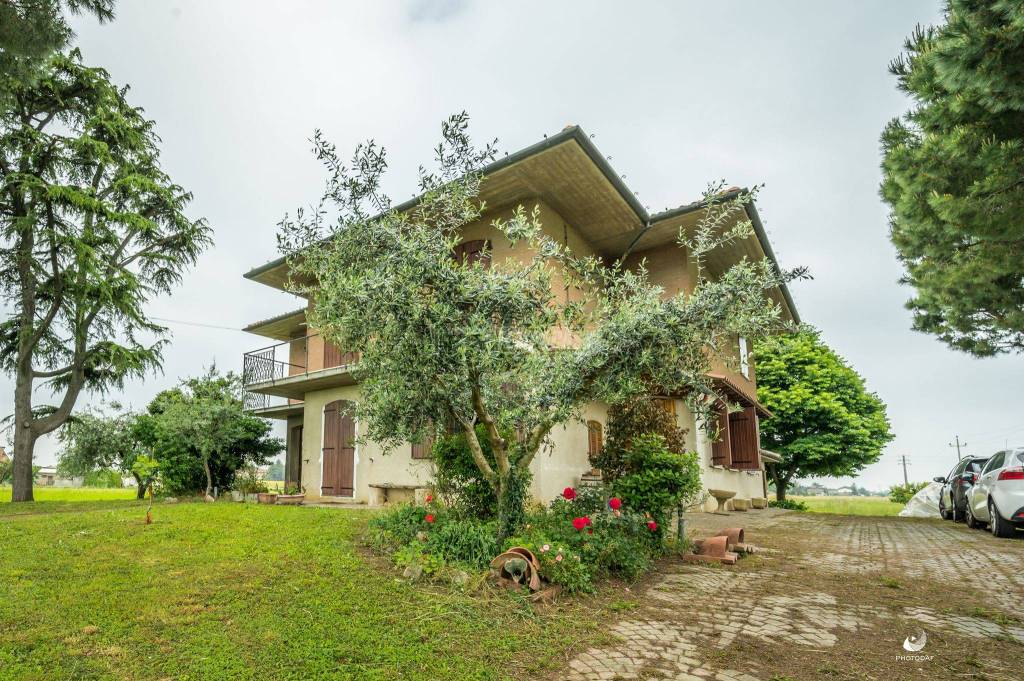 Appartamento in vendita a Cesena via Confine di San Giorgio 735