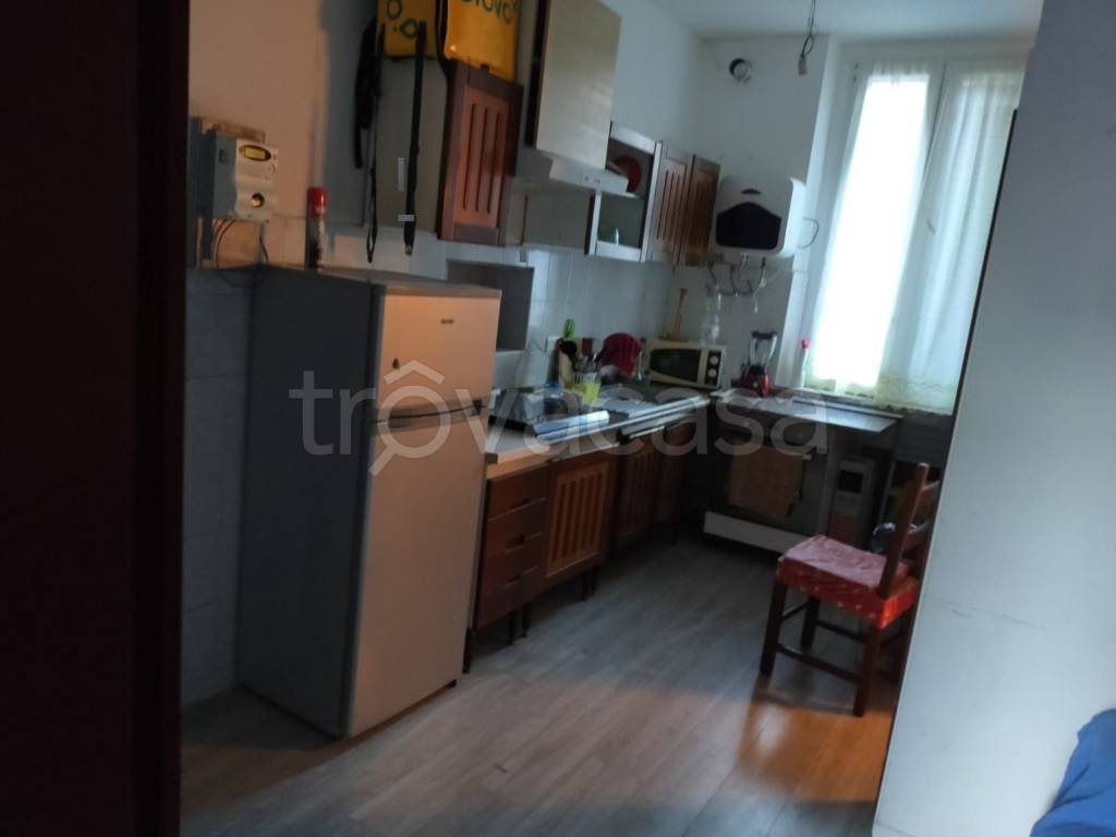 Appartamento in in vendita da privato a Milano via Arquà, 10