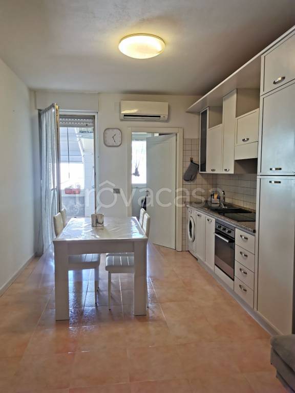 Appartamento in in affitto da privato ad Alghero via La Maddalena, 1