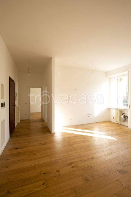 Appartamento in in vendita da privato a Milano via Don Bartolomeo Grazioli, 22