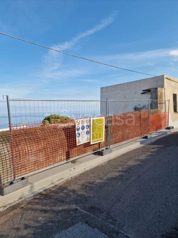 Terreno Residenziale in vendita a Malfa via Lazzaro