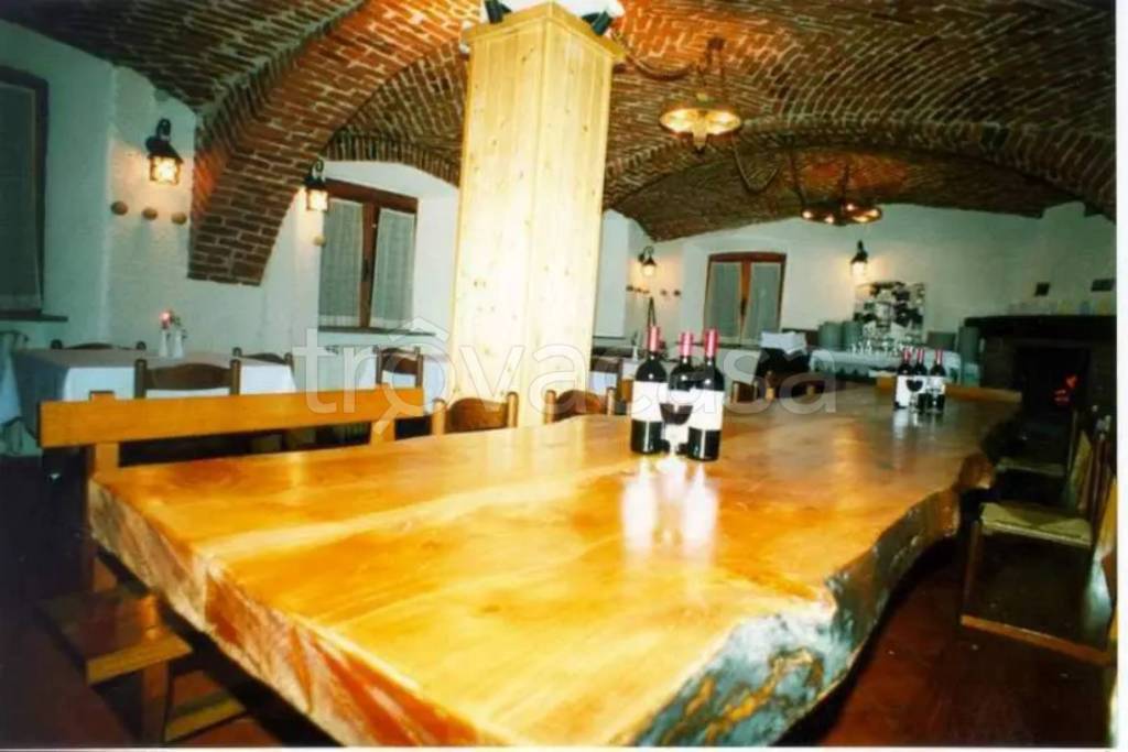 Casale in vendita a Valdilana borgata Canova