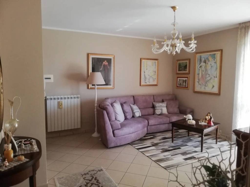 Appartamento in vendita a Vitulazio via Guglielmo Marconi