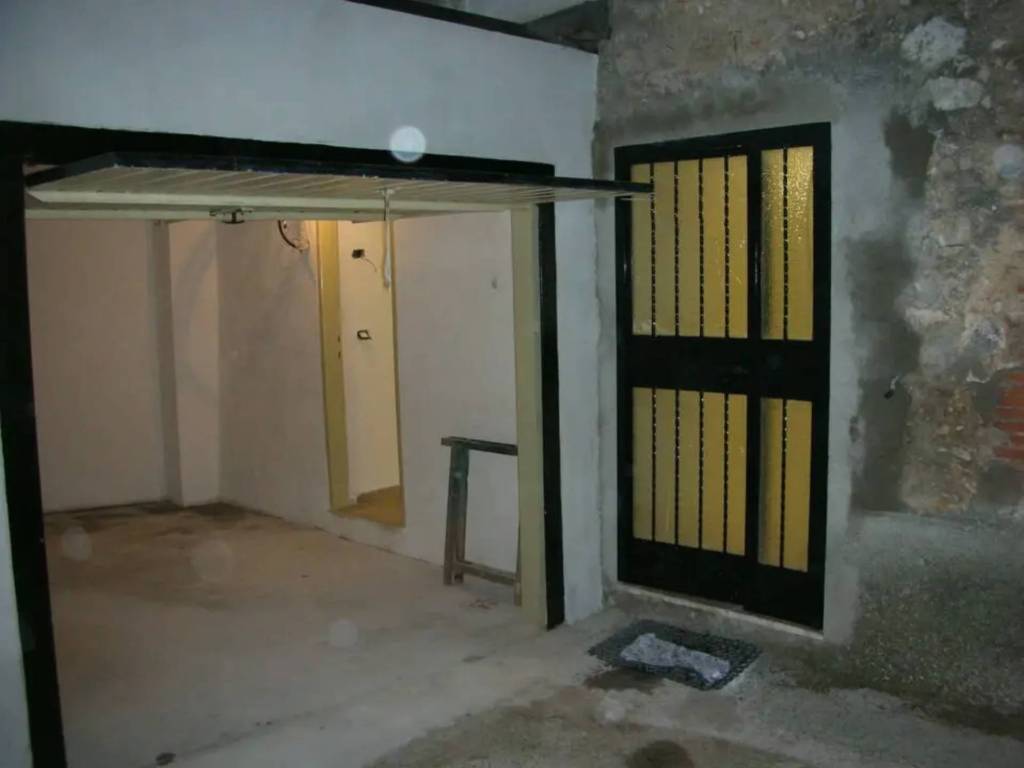 Appartamento in vendita a Rieti loc Vazia piazza imperatore adriano