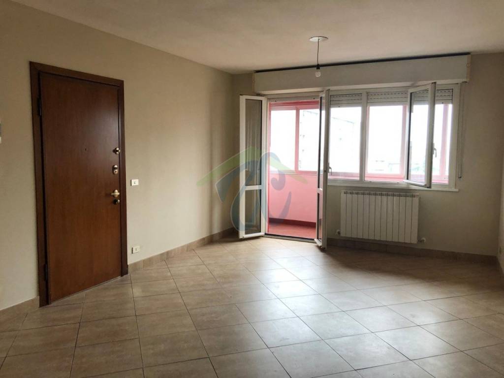 Appartamento in vendita a Piacenza via carella