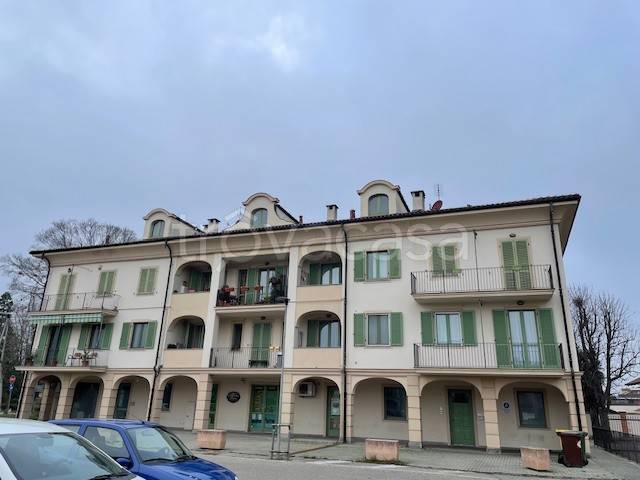 Appartamento in vendita a Villanova d'Asti piazza Vittorio Alfieri, 4/7