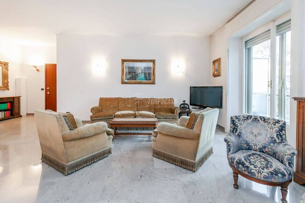 Appartamento in vendita a Milano via Giacomo Boni