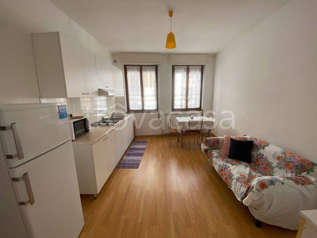 Appartamento in in affitto da privato a Introbio via Don Abramo, 1