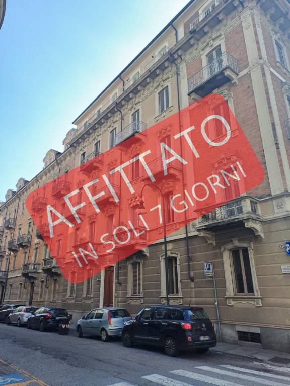 Appartamento in affitto a Torino via Vincenzo Vela, 43