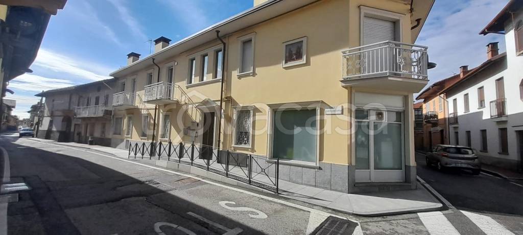 Appartamento in affitto a Caselle Torinese via Bianco di Barbania