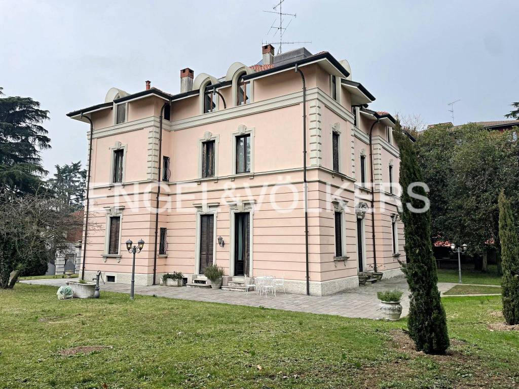 Appartamento in affitto a Legnano corso Sempione, 72