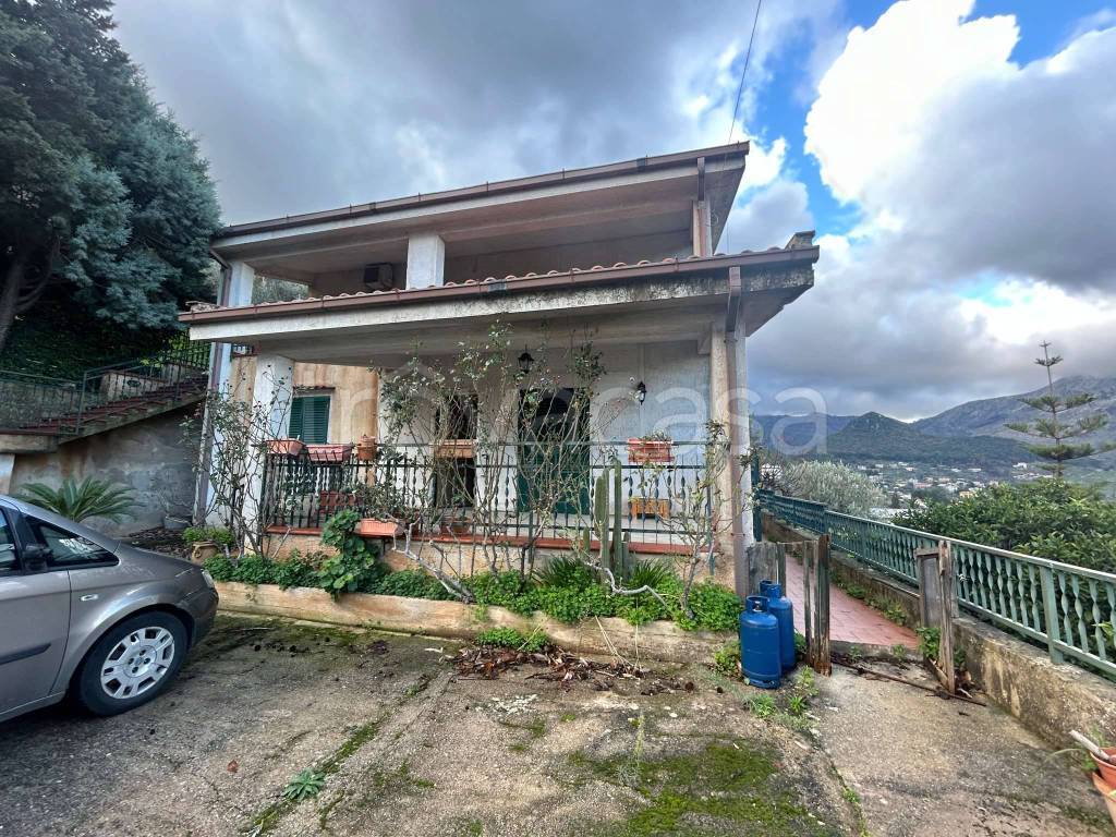 Villa in vendita a Monreale via s. m. 22