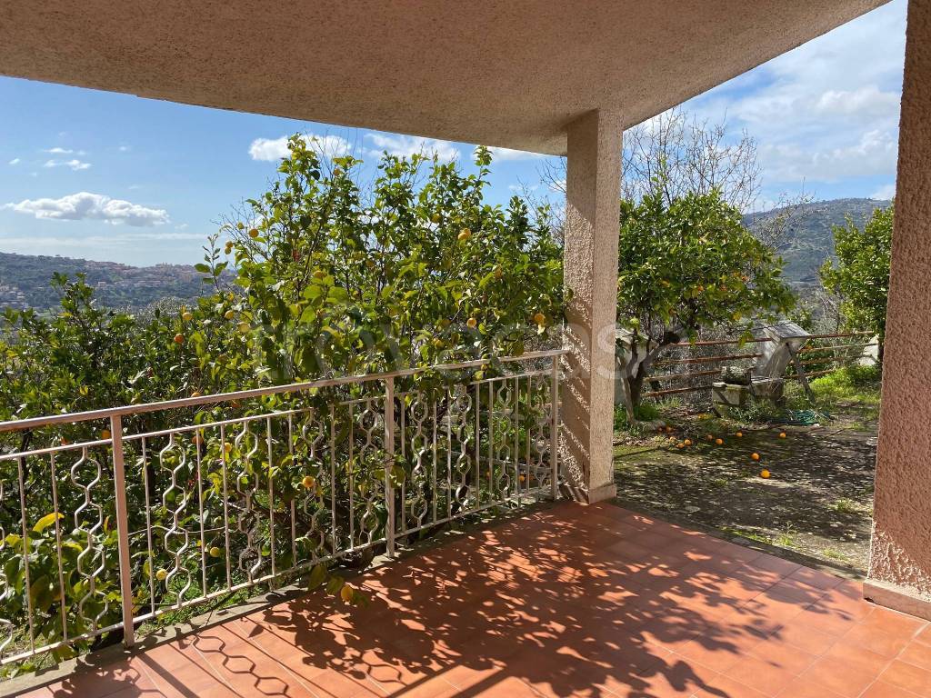 Villa Bifamiliare in in vendita da privato a Sezze via Monte Pilorci