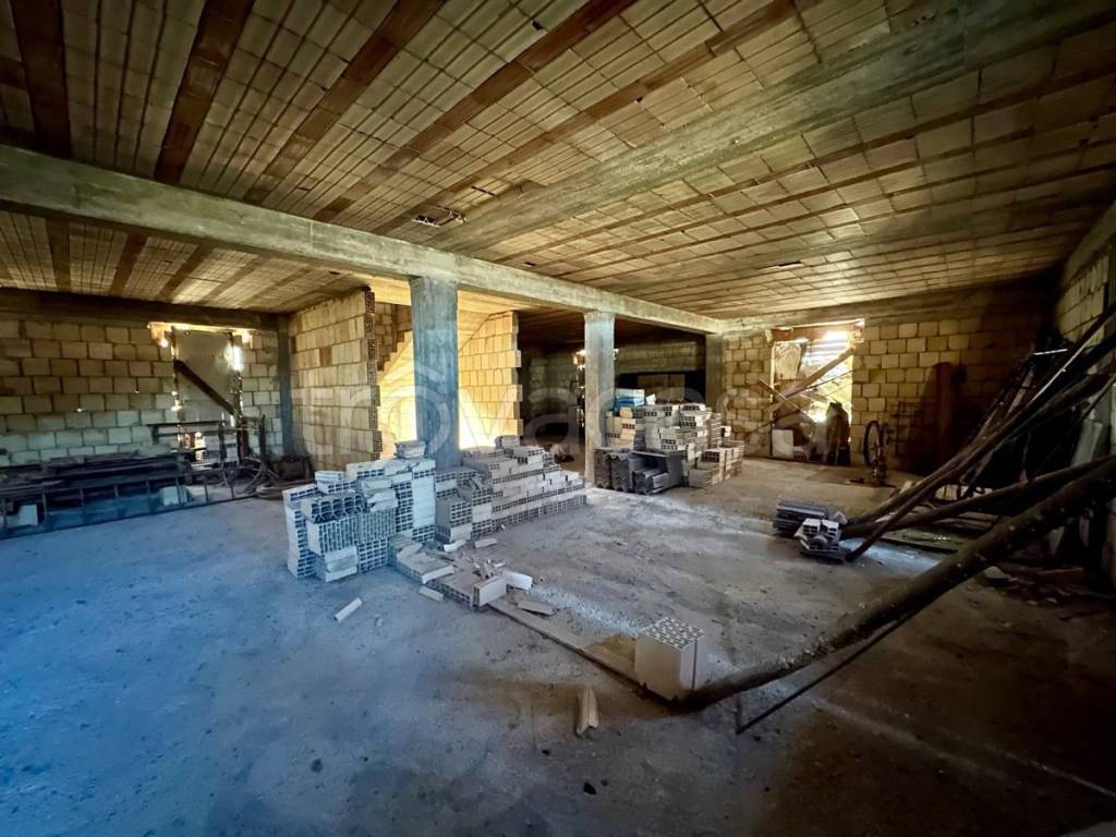 immagine annuncio 12 di 13