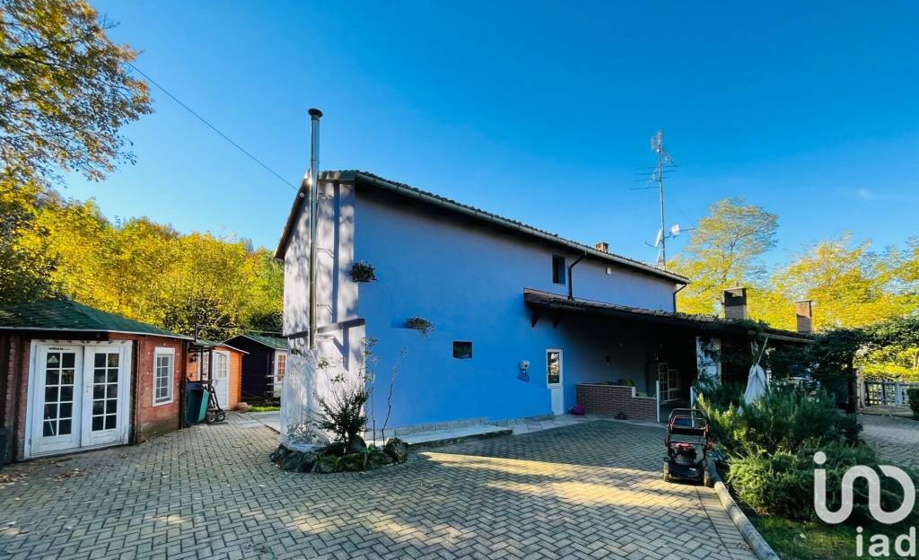 Villa in vendita a Cerrina Monferrato via Cascina Ramengo