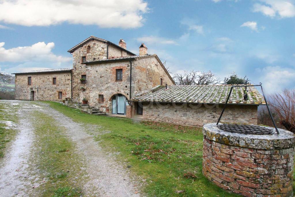 Rustico in vendita a Castiglione d'Orcia case Sparse Colombaiolo