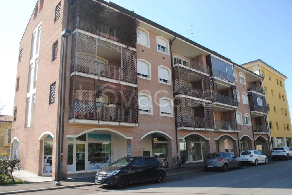 Appartamento in vendita a Ravenna via calamandrei, 30