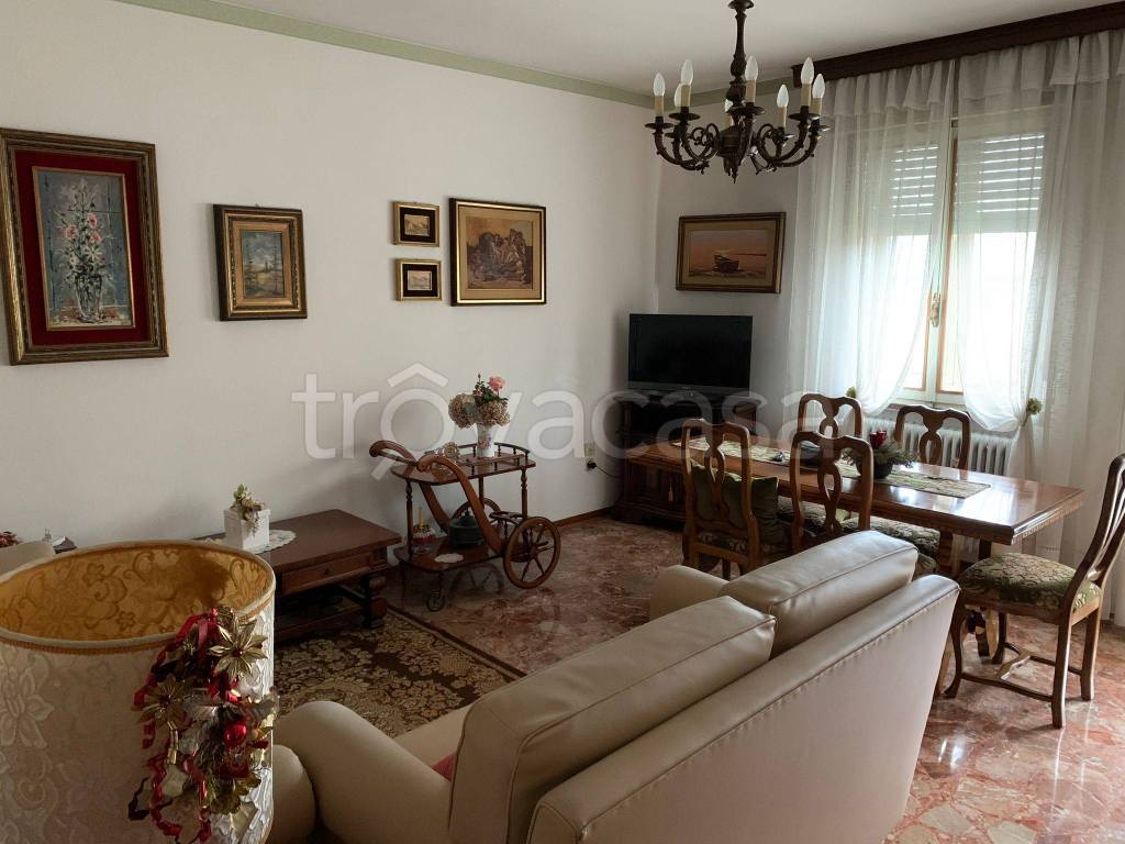 Appartamento in vendita a Treviso via Giovanni Verga