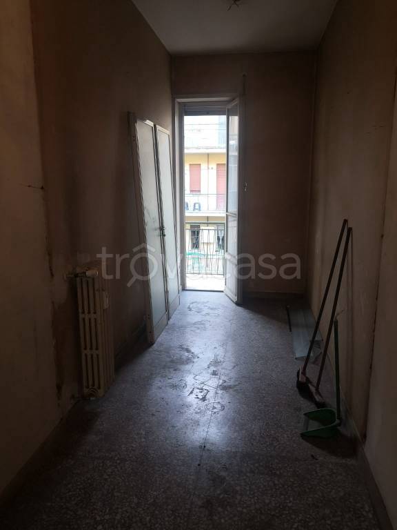 Appartamento in vendita a Roma via Costantino, 10